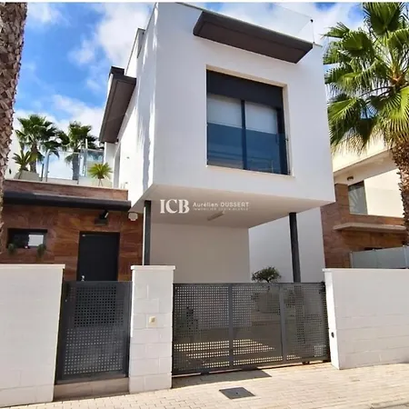 Casa Bryan Dehesa de Campoamor (Orihuela Costa)