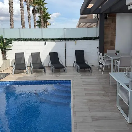 Casa Bryan Dehesa de Campoamor (Orihuela Costa)